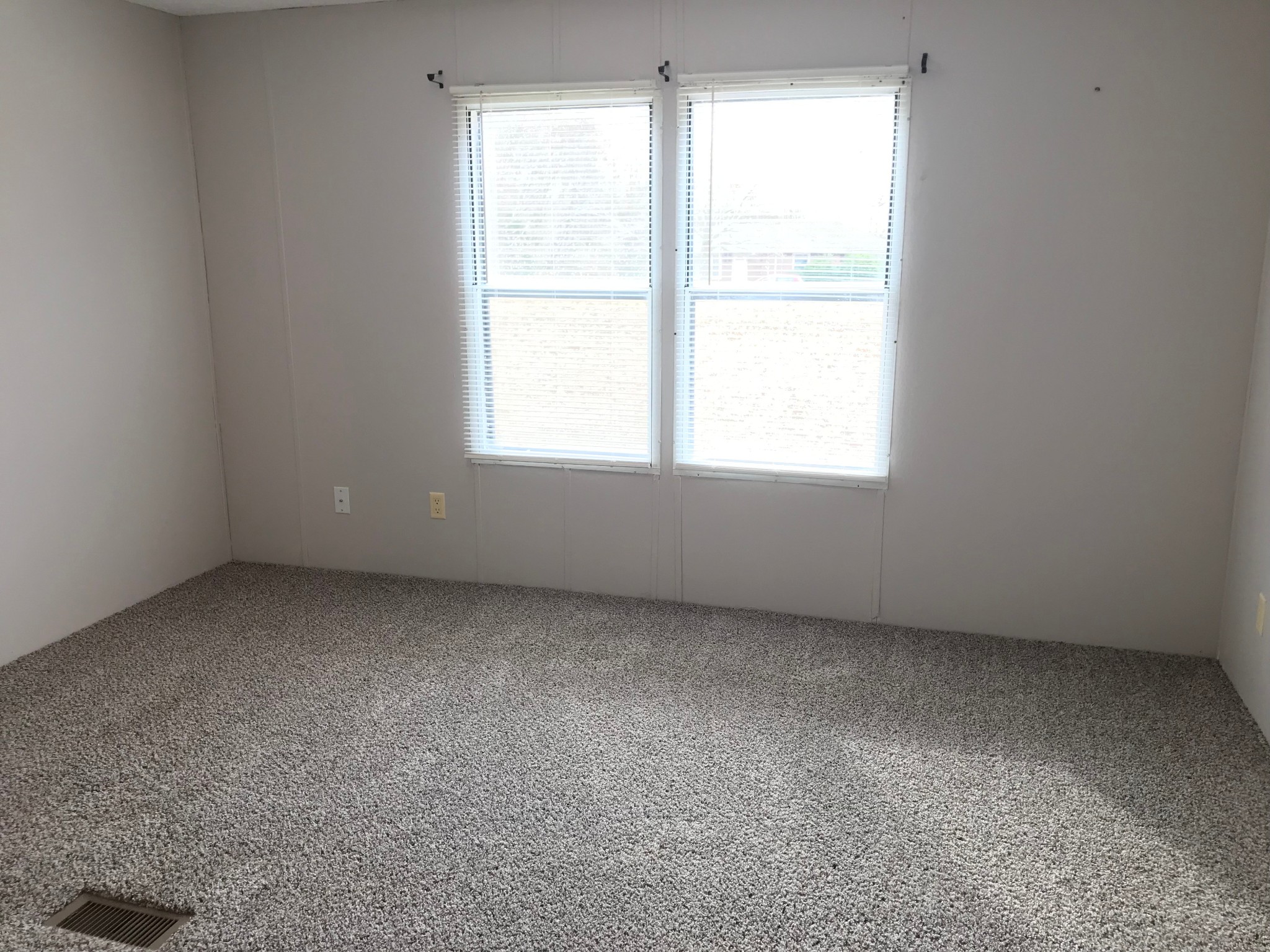 813 Southside Road Cunningham, TN 37052 - Photo 11 of 21