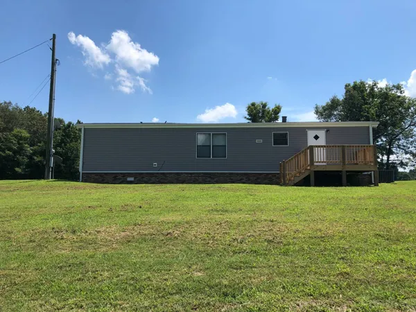 $1,095 | 813 Southside Road, Cunningham, TN 37052