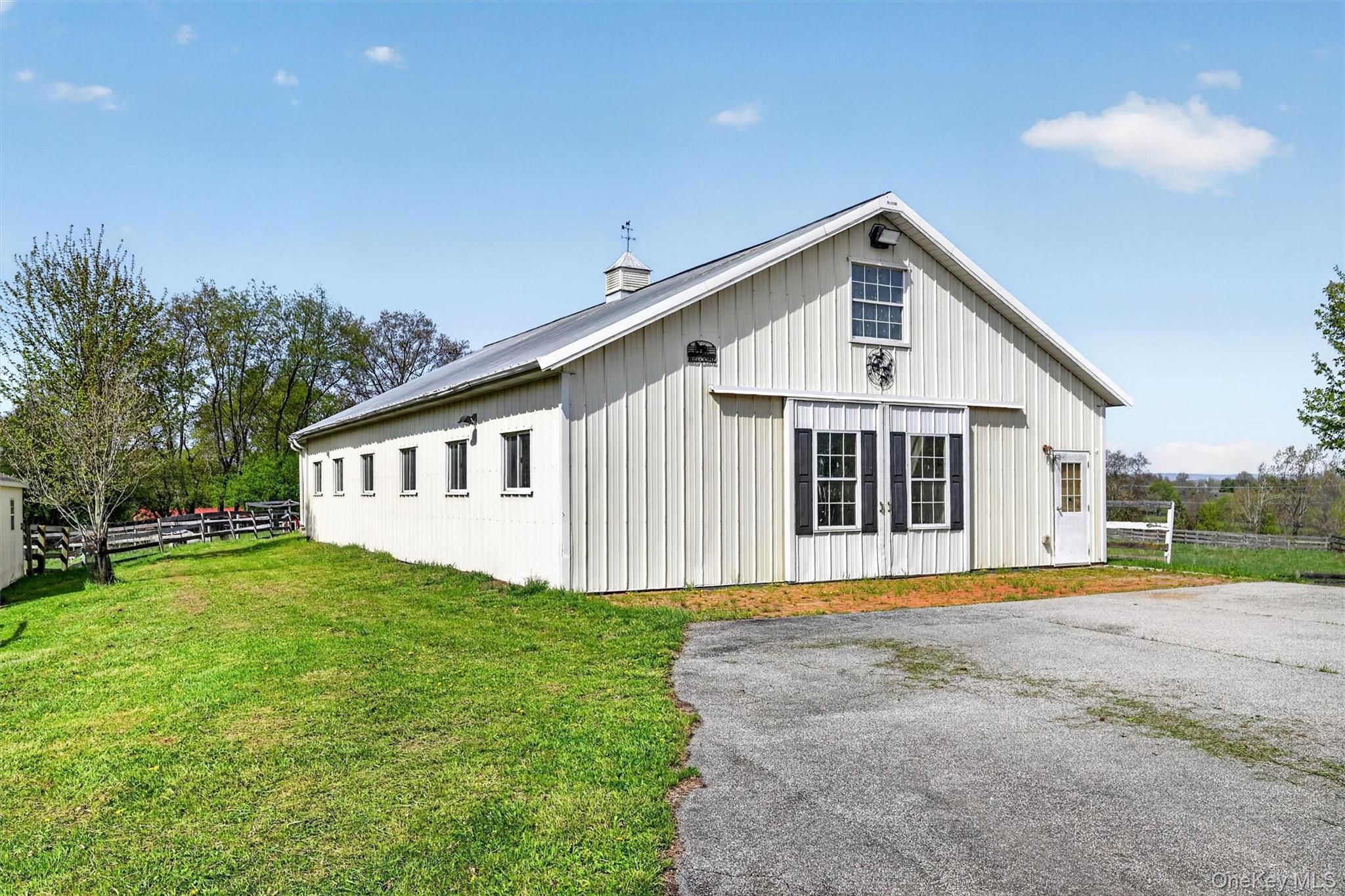 285 Hill Road Goshen, NY 10924 - Photo 42 of 49 Second barn is close to turnout and has 15 stalls, a hot/cold outside wash stall and a large office.