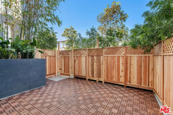 $4,700 | 4215 Glencoe Avenue, Unit 130, Marina del Rey, CA 90292