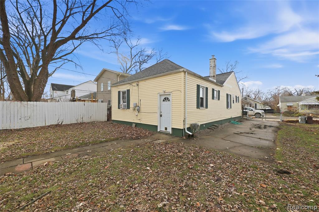 2146 Martin Road Ferndale, MI 48220 - Photo 25 of 30 Gallery Image 25