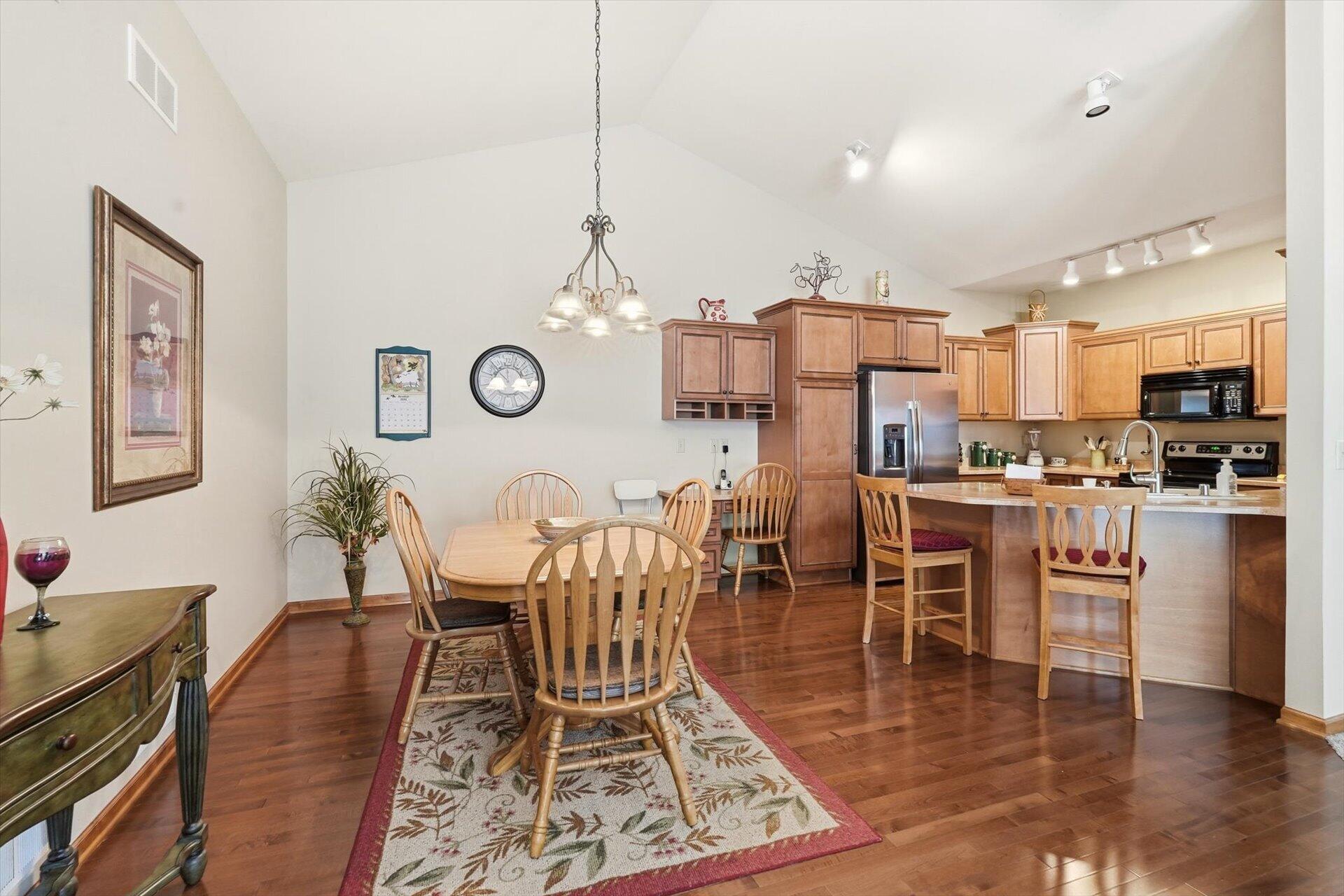 N7789 Maple Ridge Road Oconomowoc, WI 53066 - Photo 13 of 35 13-013_DSC04123