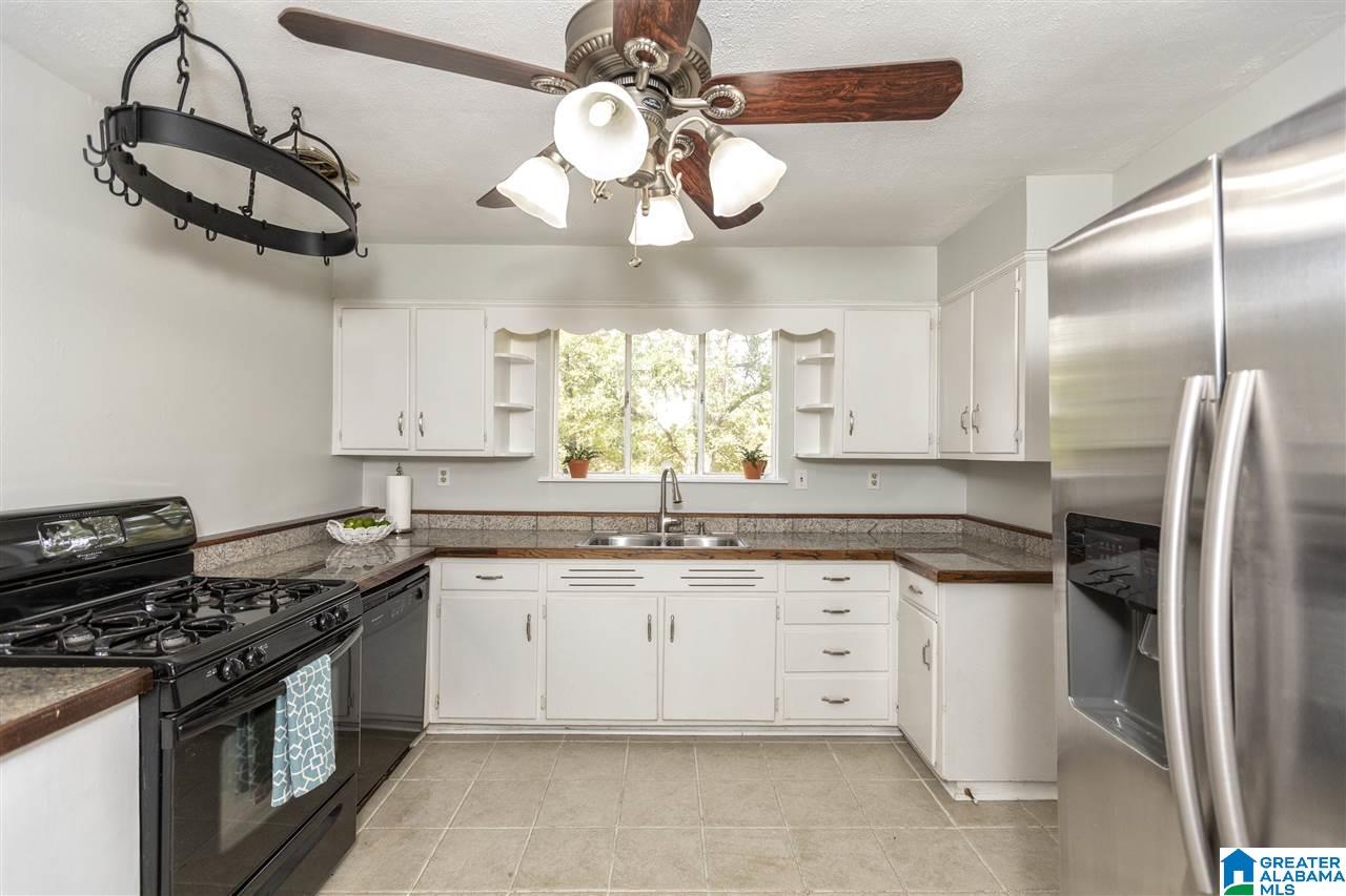 2416 Rocky Ridge Road Birmingham, AL 35216 - Photo 8 of 39