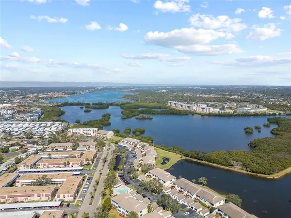 $1,650 | 10032 65th Avenue North, Unit 24, St. Petersburg, FL 33708