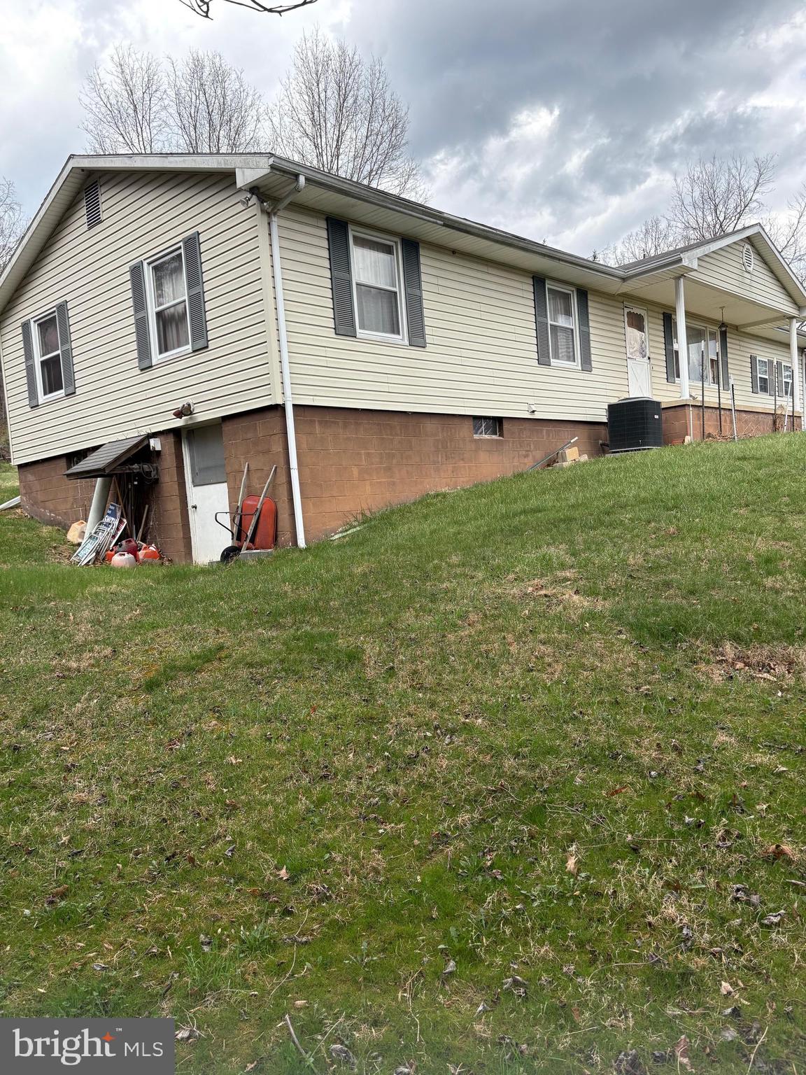 4309 Old Fields Road Old Fields, WV 26845 - Photo 31 of 40 a front view of house with yard