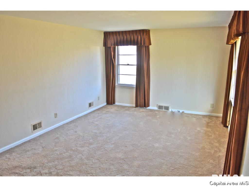 3121 South 3rd Street Springfield, IL 62703 - Photo 8 of 23