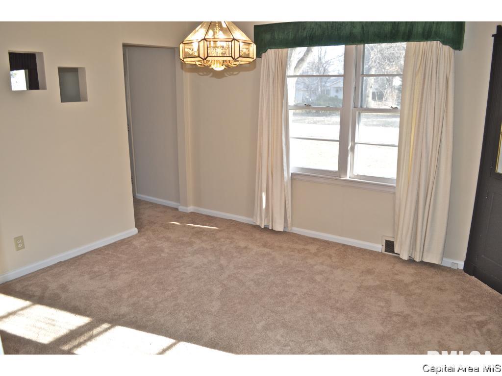 3121 South 3rd Street Springfield, IL 62703 - Photo 9 of 23