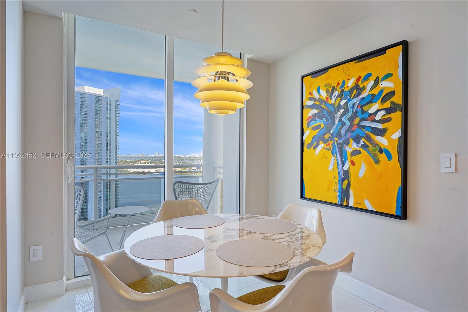 901 Brickell Key Boulevard, Unit 2507 Miami, FL 33131 - Photo 9 of 31