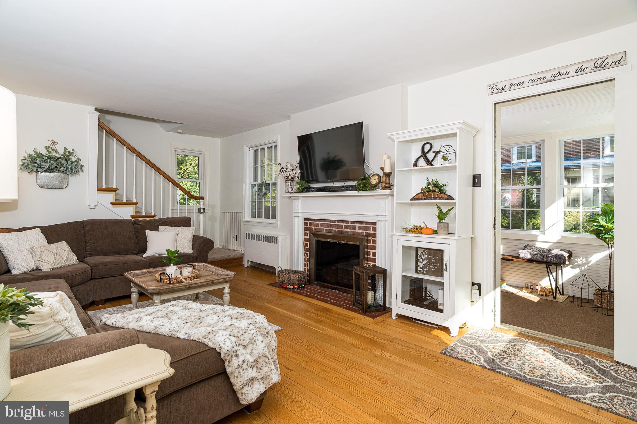 919 Valley Road Lancaster, PA 17601 - Photo 2 of 38 Gallery Image 2