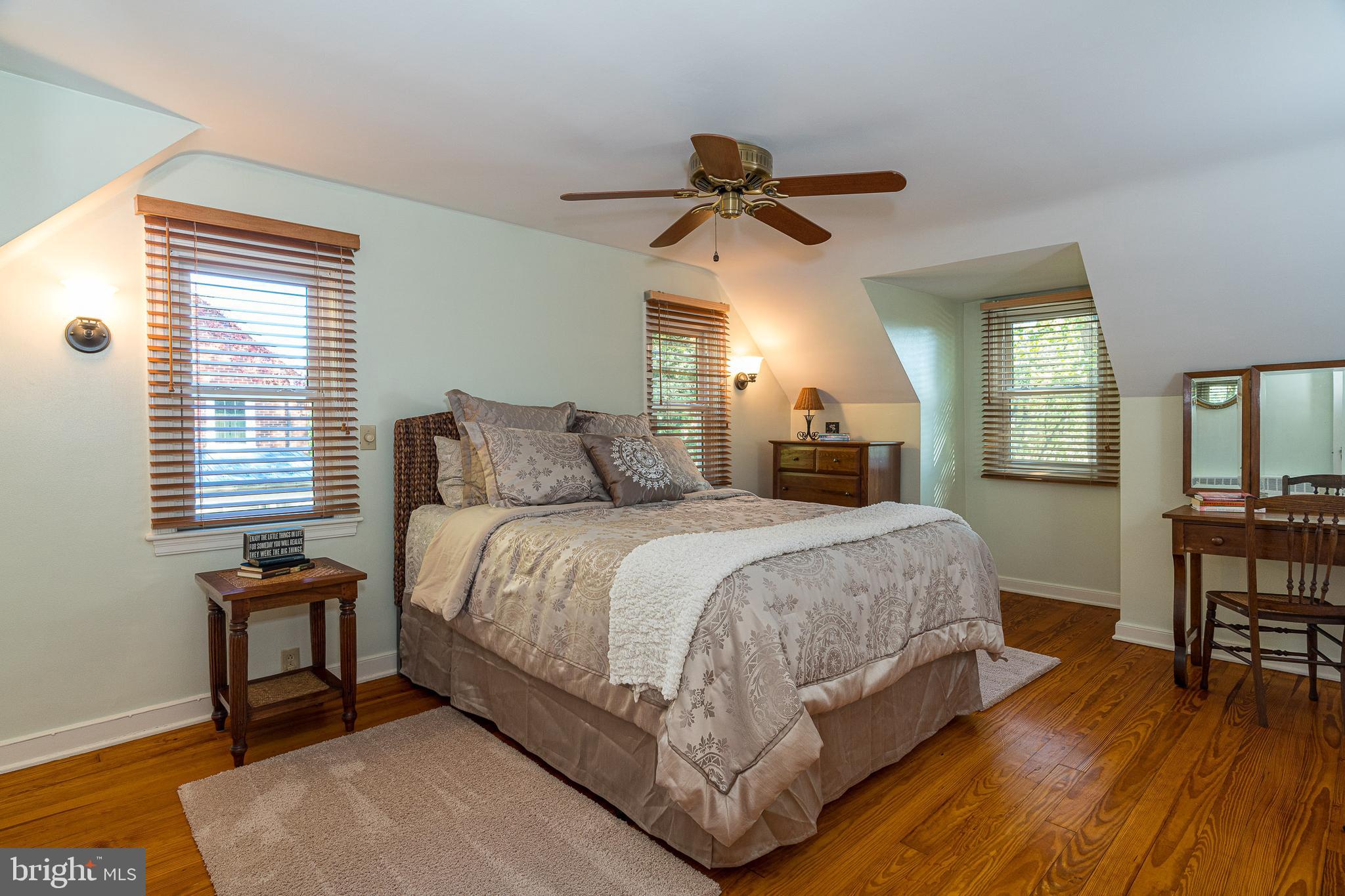 919 Valley Road Lancaster, PA 17601 - Photo 18 of 38 Gallery Image 18