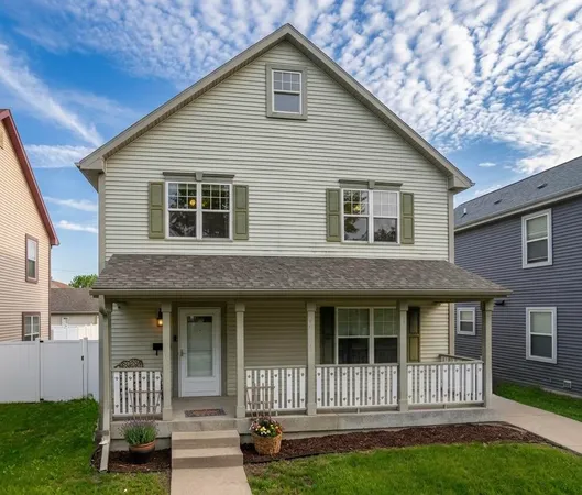 $339,000 | 1929 West McKinley Avenue, Milwaukee, WI 53205