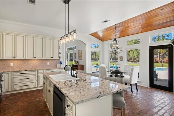 $865,000 | 41171 Rue Chene, Ponchatoula, LA 70454