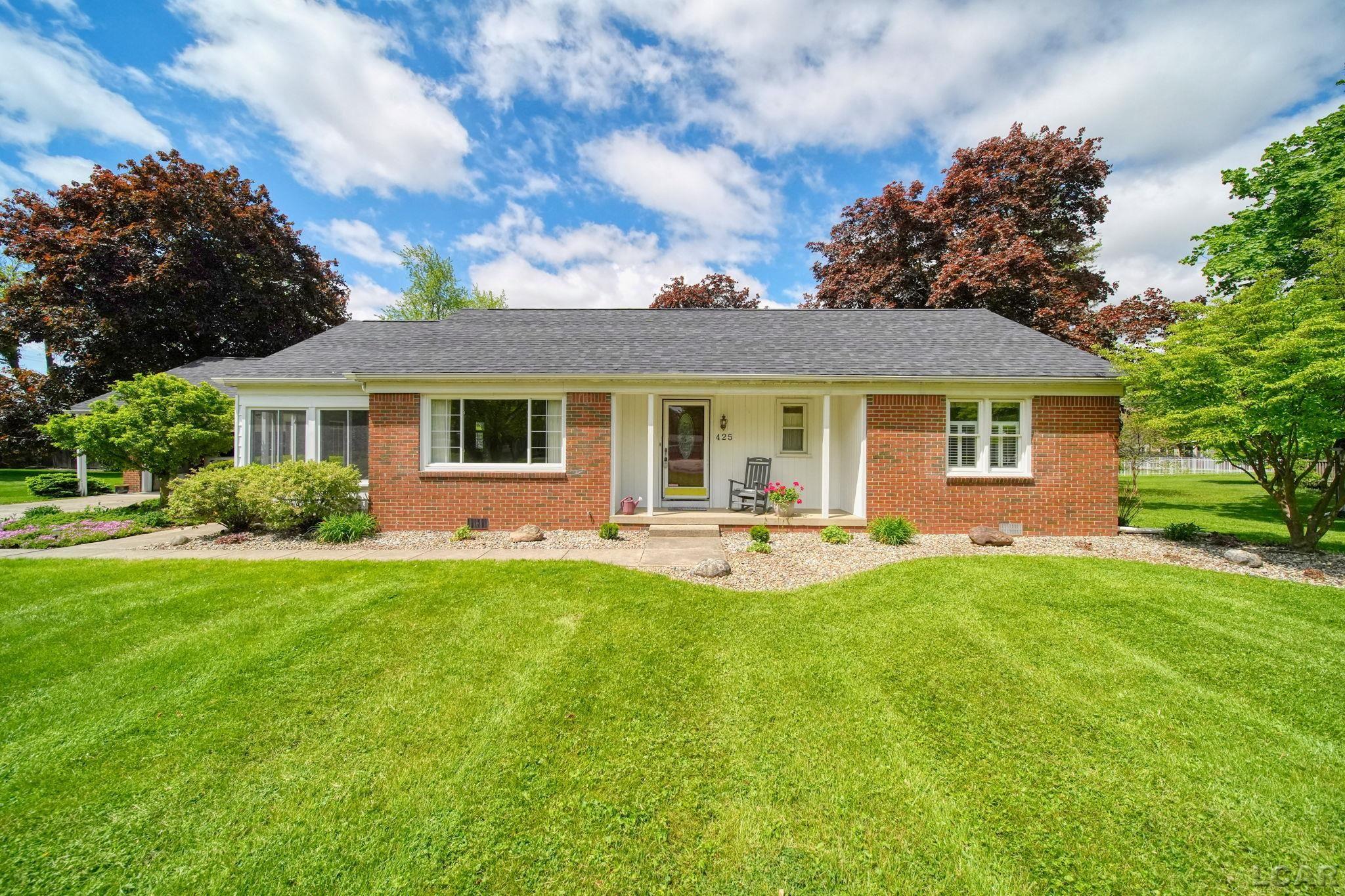 425 Oregon Road West Adrian, MI 49221 - Photo 9 of 56