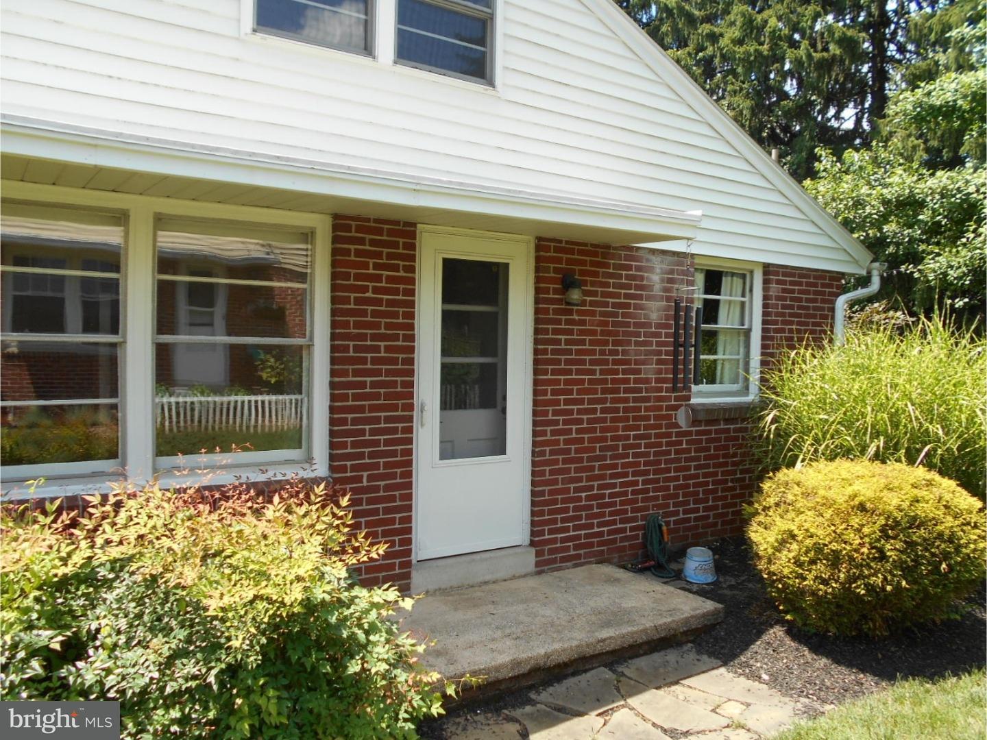 205 Wellington Road Shillington, PA 19607 - Photo 4 of 24 Exterior Side