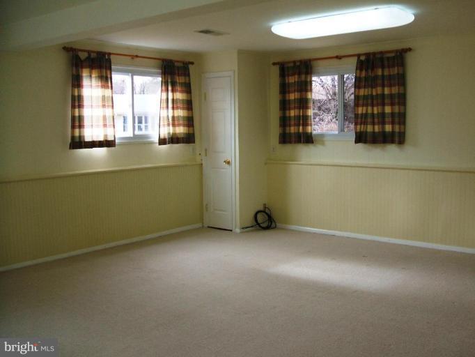 1610 Cedar Park Road Annapolis, MD 21401 - Photo 7 of 27 Family Room #2