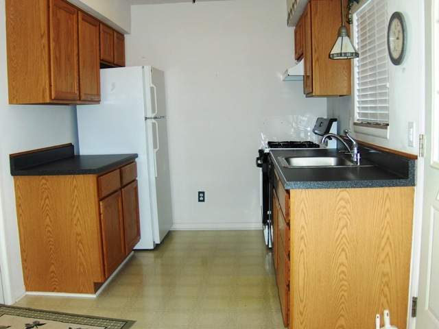457 Miller Avenue Rochester, MI 48307 - Photo 6 of 26 Kitchen