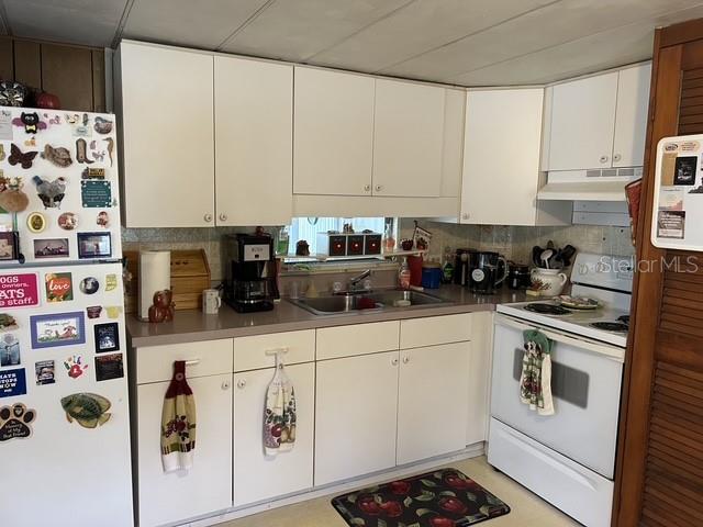 16716 Southeast 101st Ct Road Summerfield, FL 34491 - Photo 7 of 21