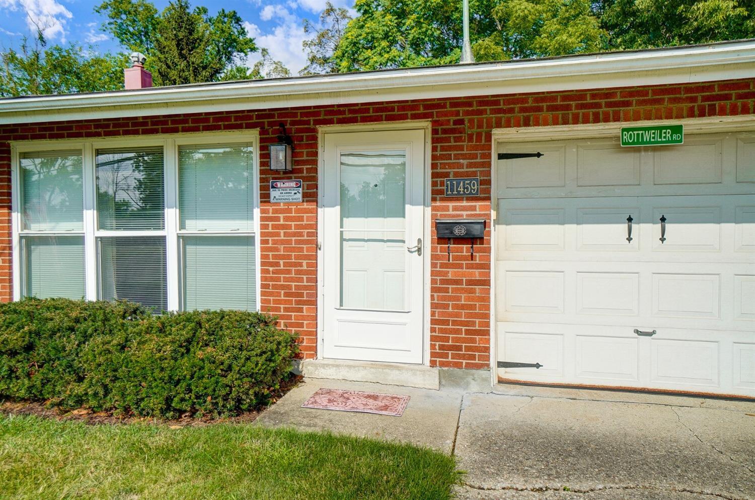 11459 Kenn Road Forest Park, OH 45240 - Photo 2 of 27