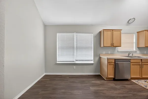 $1,875 | 3205 Carverly Avenue, Fort Worth, TX 76119