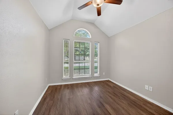 $1,875 | 3205 Carverly Avenue, Fort Worth, TX 76119