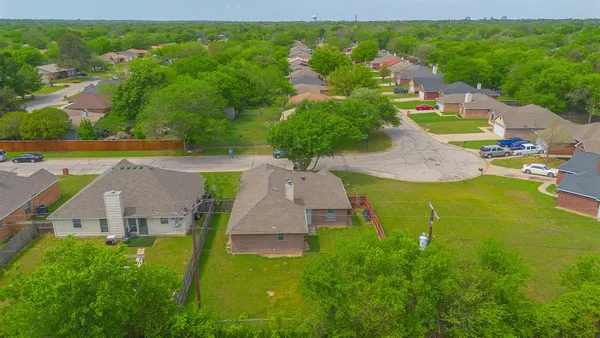 $1,875 | 3205 Carverly Avenue, Fort Worth, TX 76119