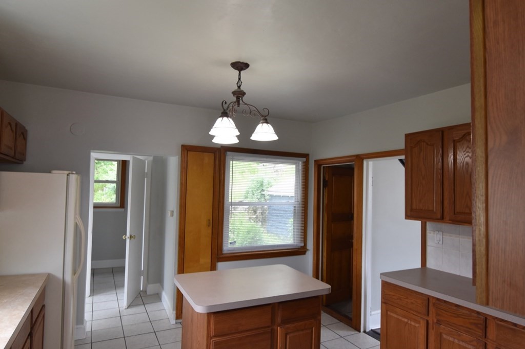 33 Edgemere Road Boston, MA 02132 - Photo 13 of 36