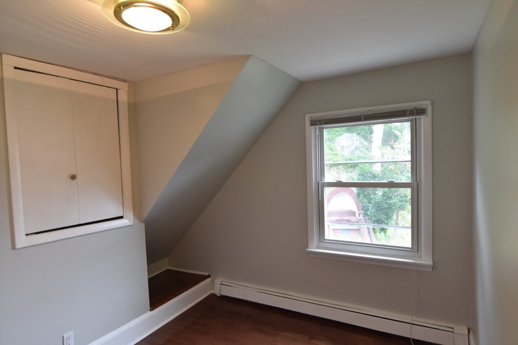 33 Edgemere Road Boston, MA 02132 - Photo 28 of 36