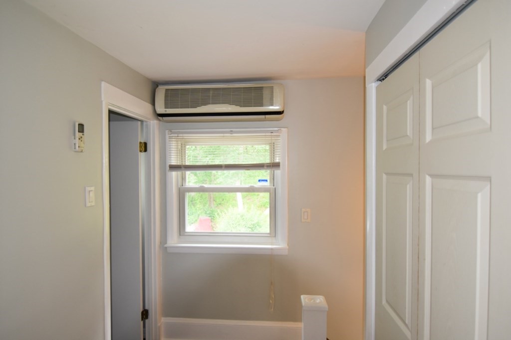 33 Edgemere Road Boston, MA 02132 - Photo 31 of 36