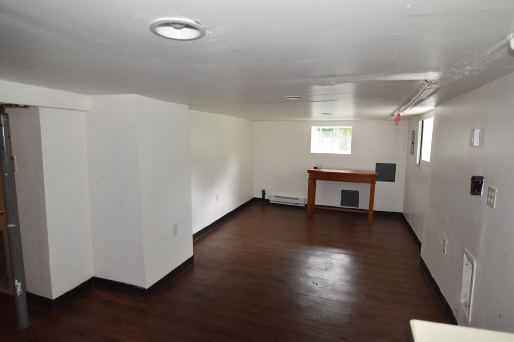 33 Edgemere Road Boston, MA 02132 - Photo 35 of 36