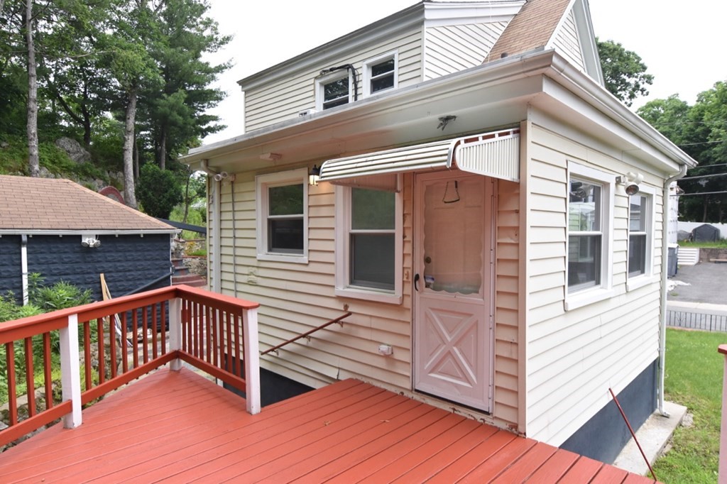 33 Edgemere Road Boston, MA 02132 - Photo 8 of 36