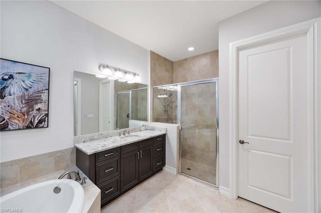 6603 Roma Way Naples, FL 34113 - Photo 26 of 49 Gallery Image 26