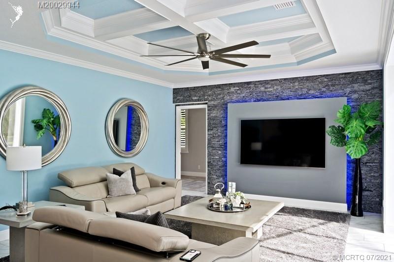 1939 Southwest Panther Trace Stuart, FL 34997 - Photo 11 of 30 Family Room