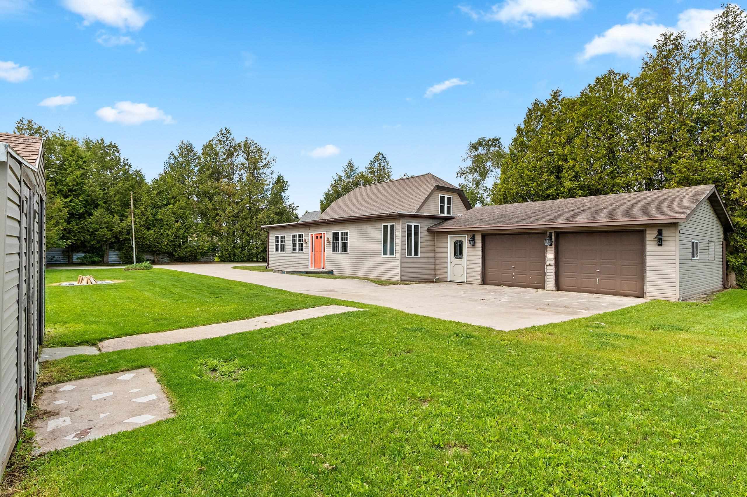 1411 School Street Two Rivers, WI 54241 - Photo 34 of 46