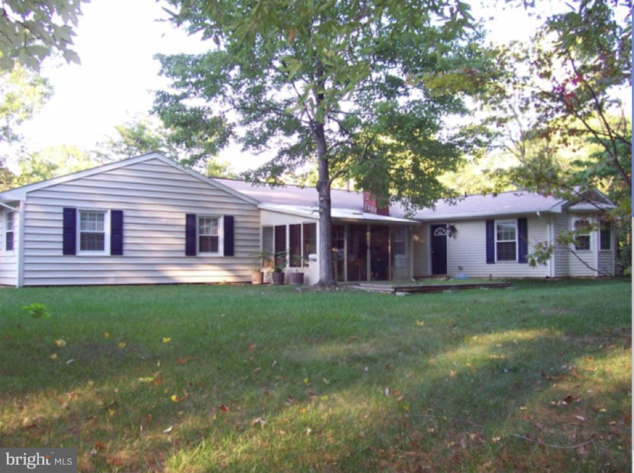 8745 Oxwell Lane Laurel, MD 20708 - Photo 29 of 30 Exterior (Rear)