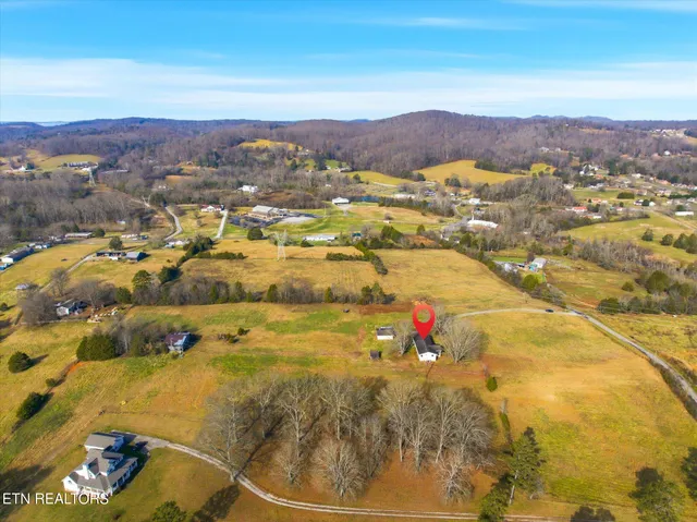 $549,900 | 8217 Rodgers Road, Corryton, TN 37721