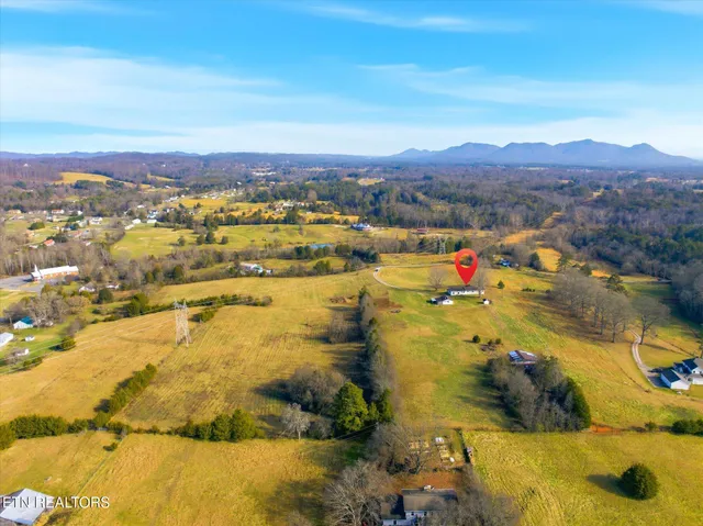 $549,900 | 8217 Rodgers Road, Corryton, TN 37721