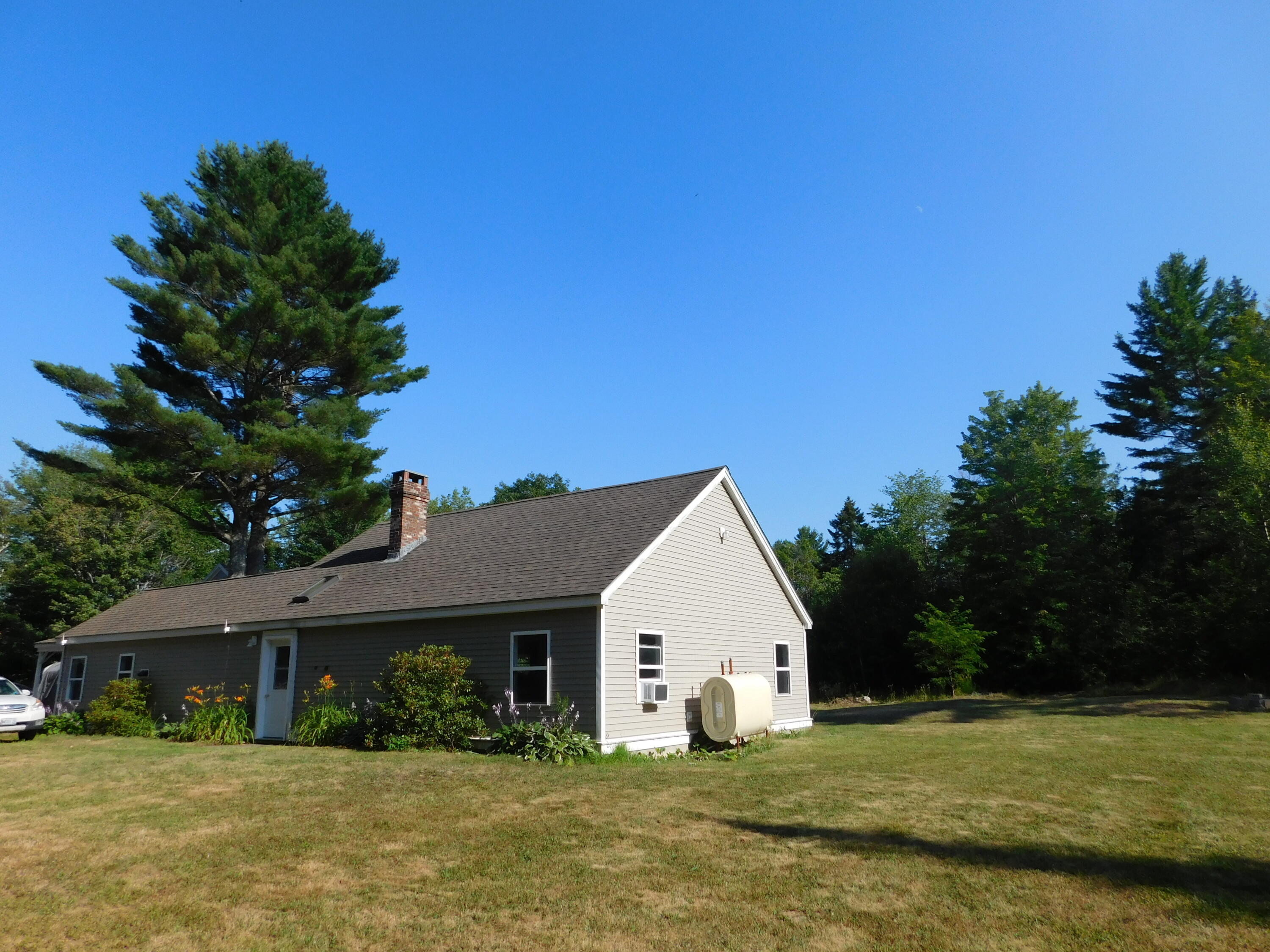 21 Savery Road Searsport, ME 04974 - Photo 3 of 45 DSCN8310