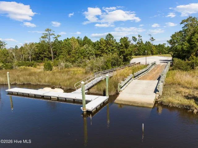 $75,000 | 244 Kings Creek Crossing, Holly Ridge, NC 28445