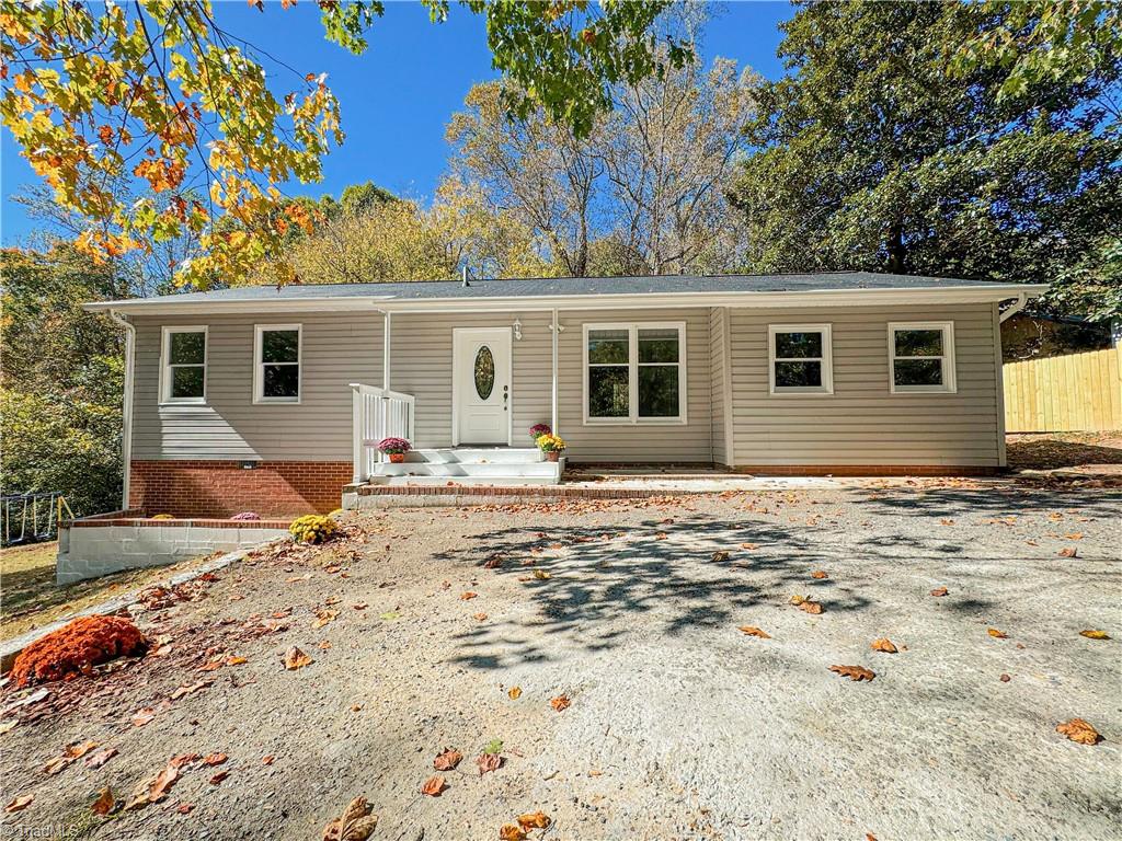 2240 Old Liberty Road Randleman, NC 27317 - Photo 3 of 25 Gallery Image 3
