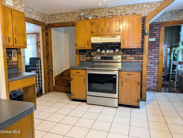 $998,000 | 1483 County Rte 49, Argyle, NY 12809