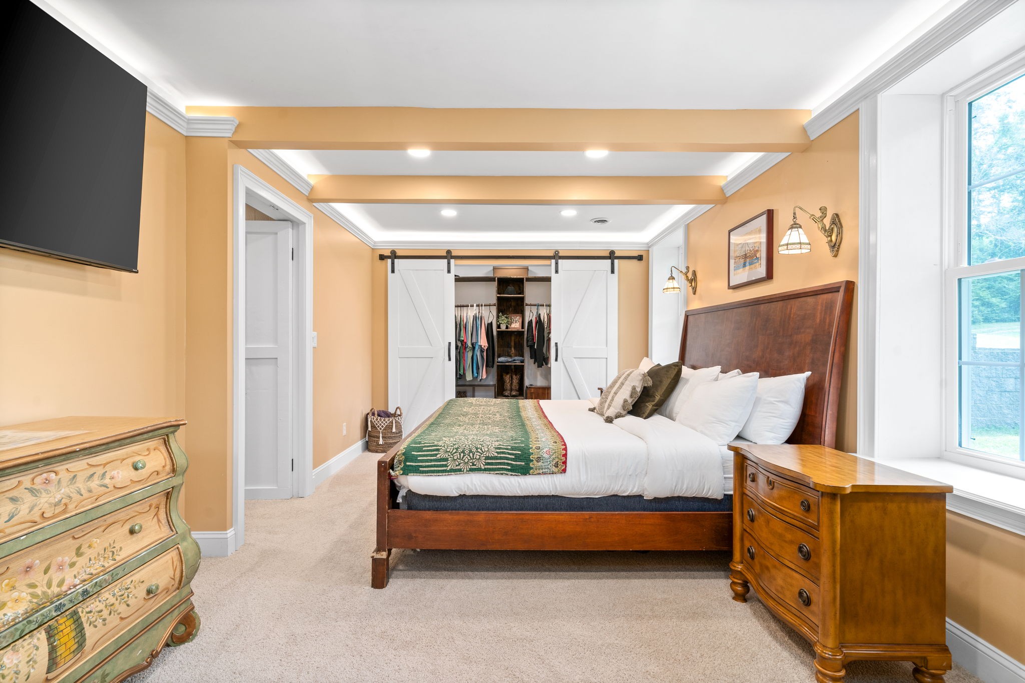 1040 Sensing Road Charlotte, TN 37036 - Photo 3 of 41 a bedroom with furniture and window