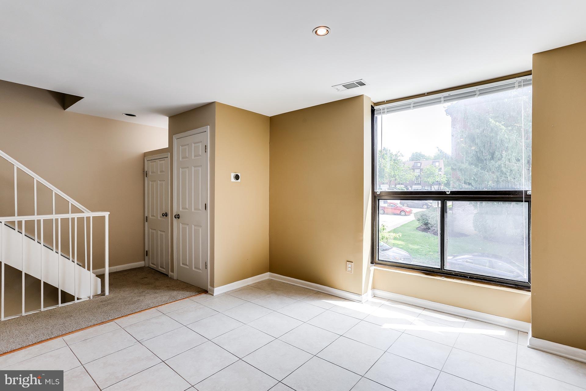 5560 Vantage Point Road Columbia, MD 21044 - Photo 20 of 24 Dining Room