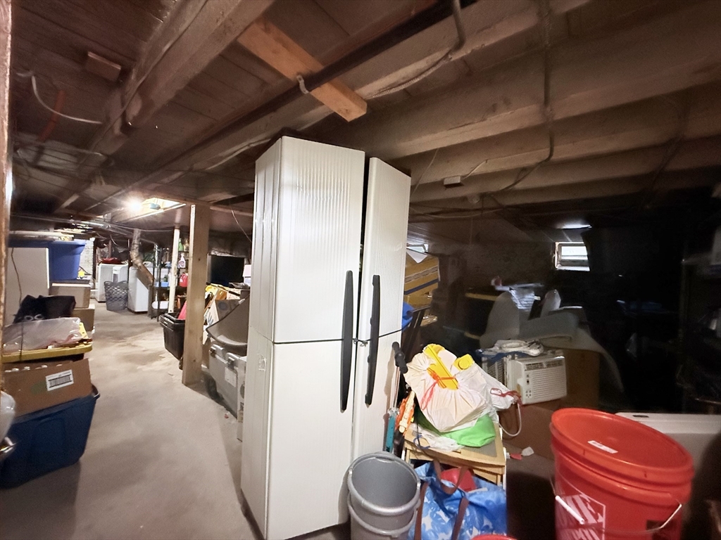 142 Abbott Street Lawrence, MA 01843 - Photo 27 of 30