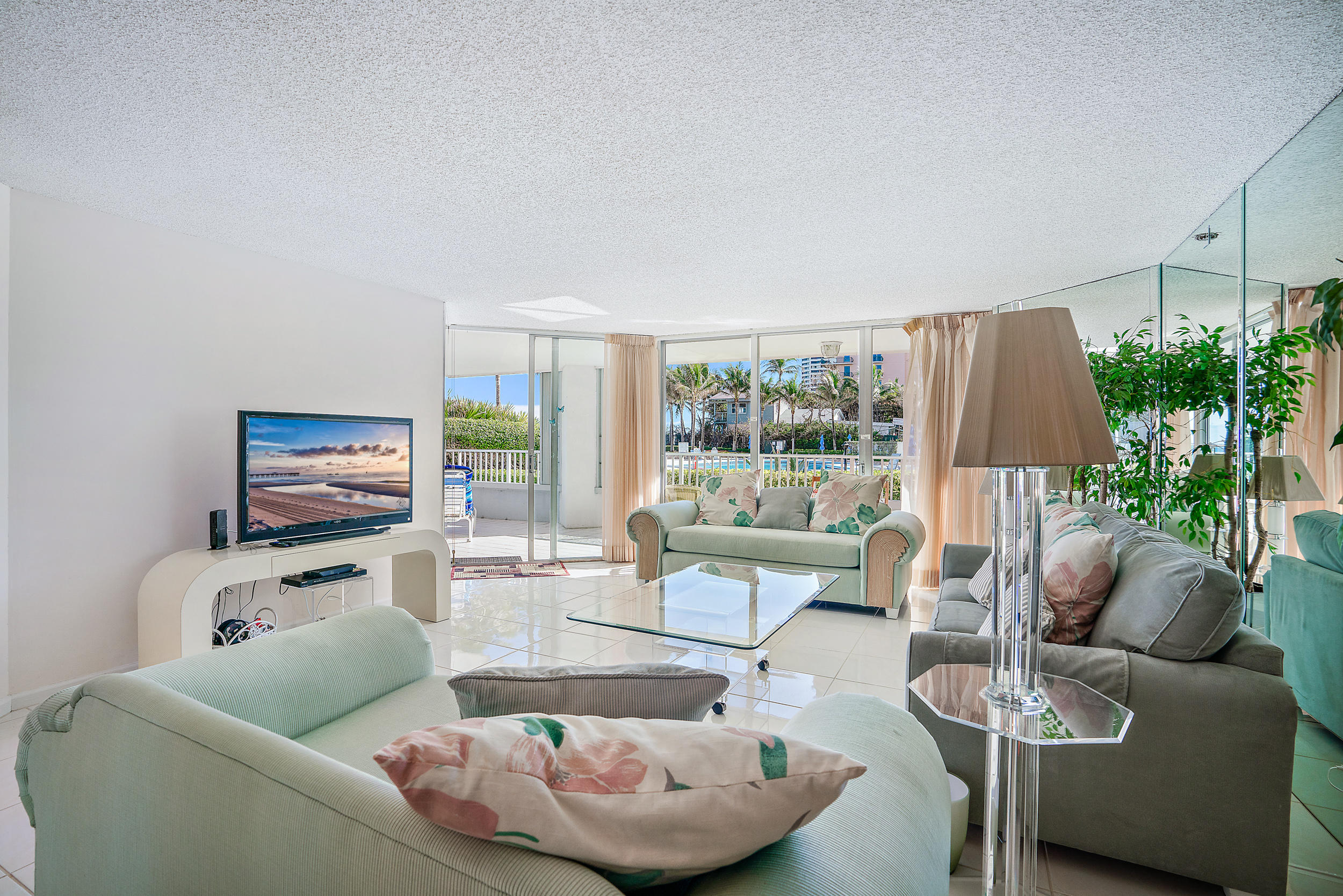 5200 North Ocean Drive, Unit 102 Riviera Beach, FL 33404 - Photo 13 of 14 Living Room