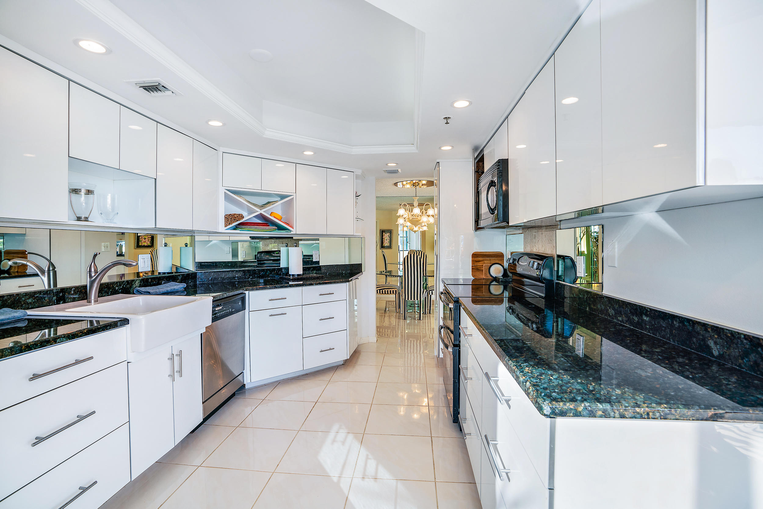 5200 North Ocean Drive, Unit 102 Riviera Beach, FL 33404 - Photo 9 of 14 Kitchen