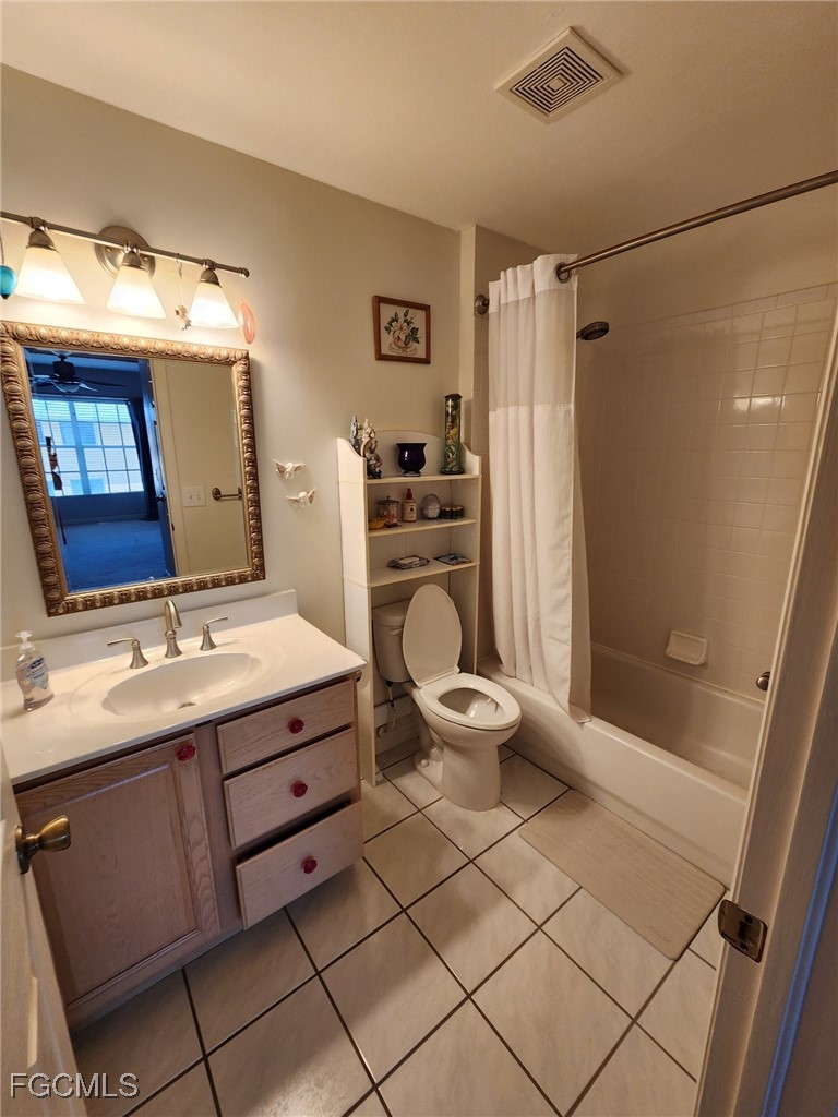 5390 Park Road, Unit 1 Fort Myers, FL 33908 - Photo 12 of 14 a bathroom with a sink mirror and a shower