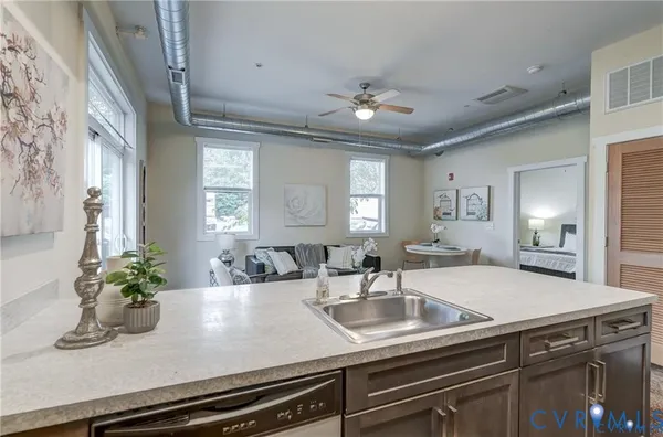 $2,100 | 1020 Porter Street, Unit 104, Richmond, VA 23224