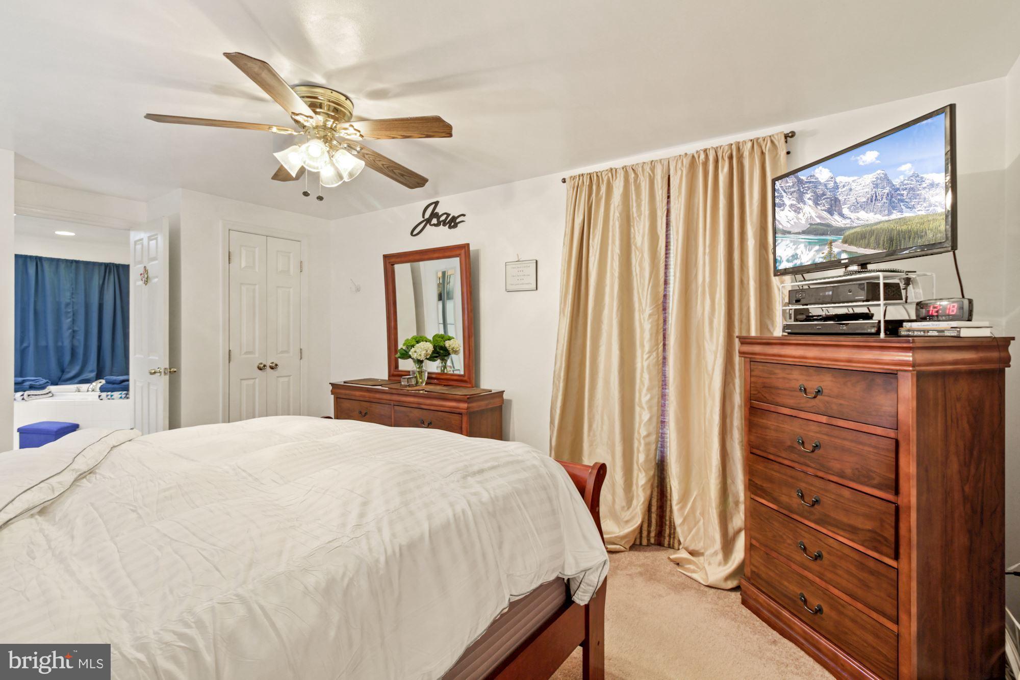 10212 Snowden Road Laurel, MD 20708 - Photo 23 of 43 Primary Bedroom