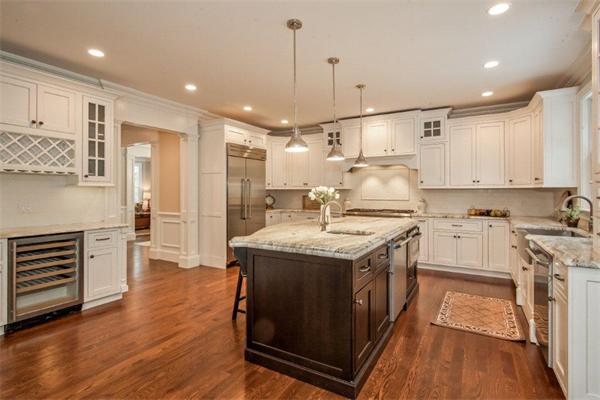 111 Wayne Road Newton, MA 02459 - Photo 6 of 27 Gallery Image 6
