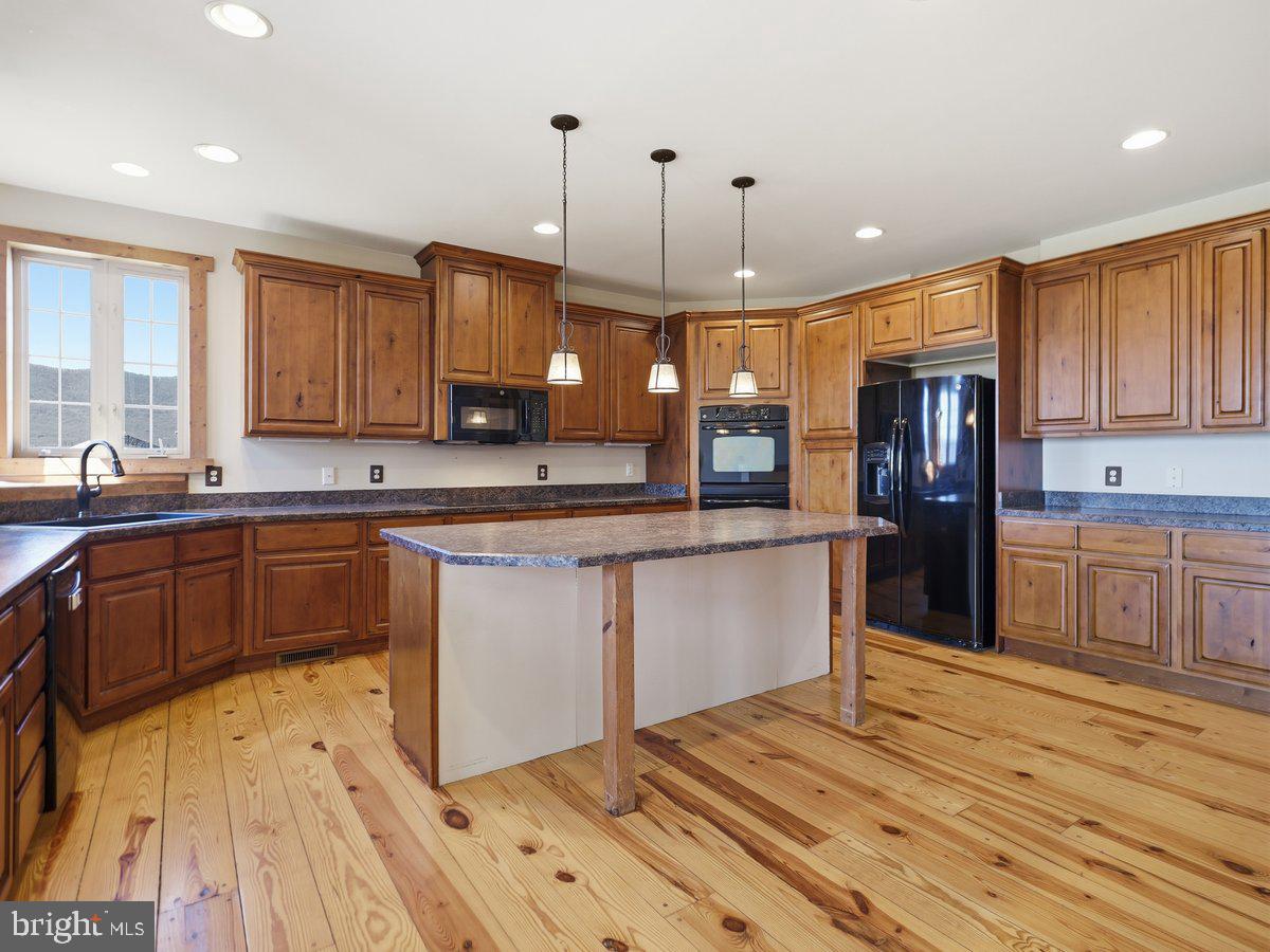 9763 Blue Spring Road Mercersburg, PA 17236 - Photo 23 of 85 Kitchen